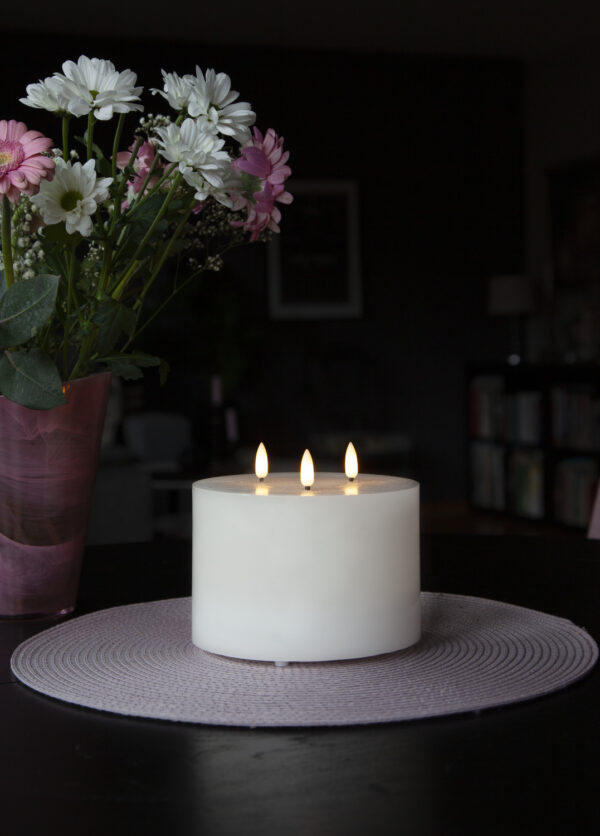 LED küünal Flemme valge Ø15x h13cm