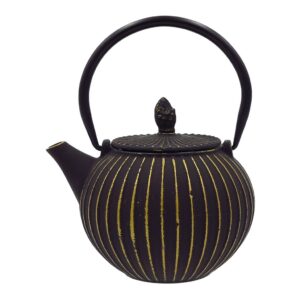 Teekann malmist, sõelaga must/kuldne 0,85L