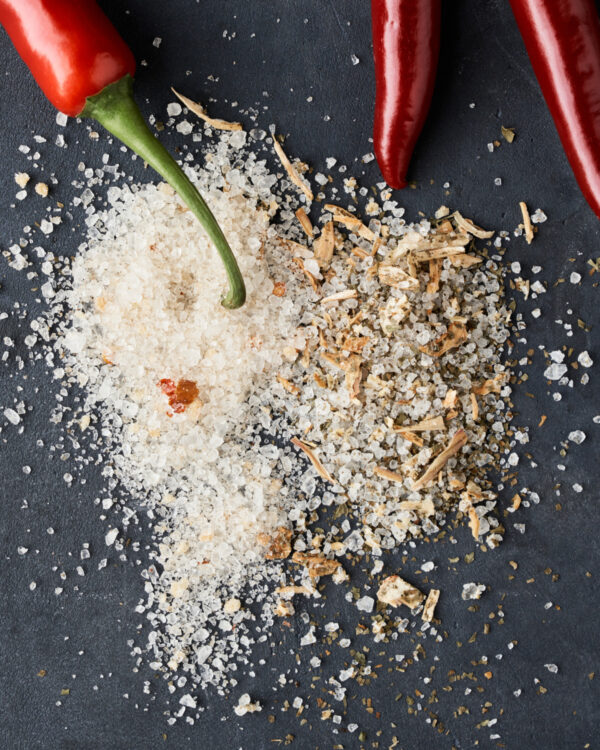 Kinkekomplekt Nicolas Vahe tsilli- ja metsiku küüslaugu sool