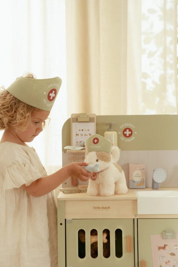 Little Dutch Loomakliinik FSC puidust