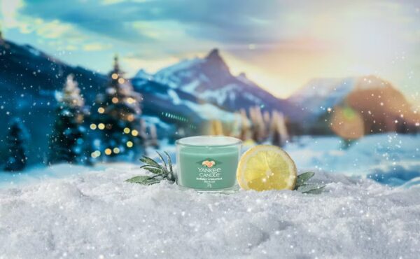 Lõhnaküünal Yankee Candle Holiday Winterfest 37g