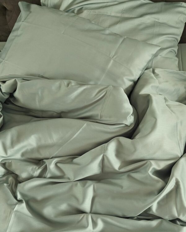 Tekikott LUX satiin Mynt 150x210cm