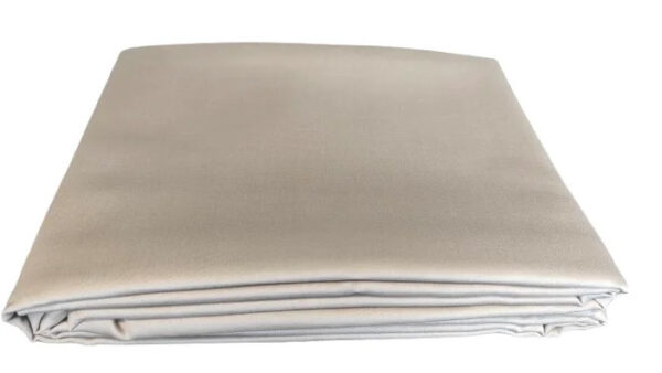 Tekikott LUX satiin Light grey 150x210cm