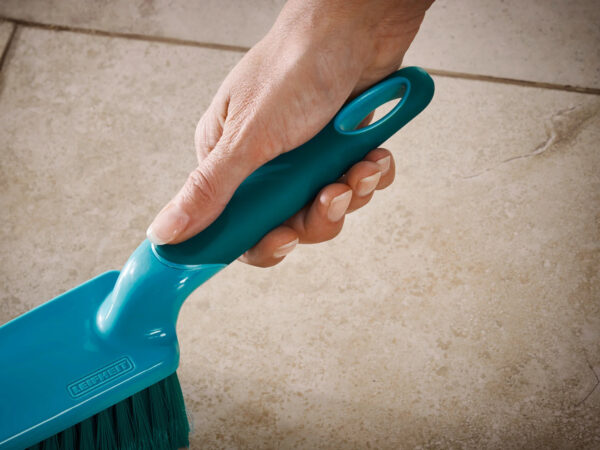 Käsihari ja kühvel komplekt