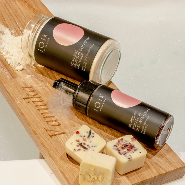 Joik Home & Spa Vahutav vaarika Bon Bon vannipiim 360g