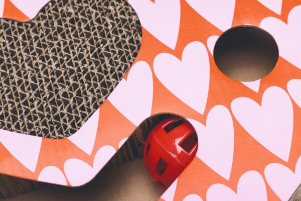 Kraapimisalus kassile Süda 40x30x5cm