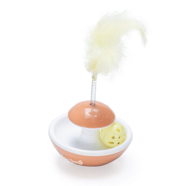 Mänguasi kassipojale sulgedega