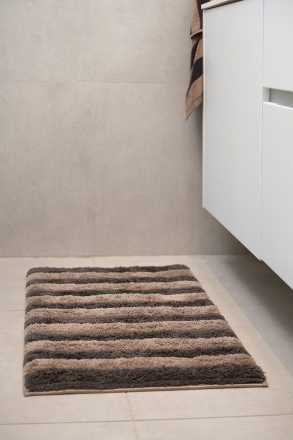 Vannimatt Fanni K Hanko graniithall 50x80cm