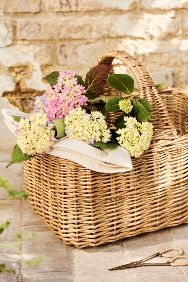 Punutud korv sangaga 36x30x h42cm