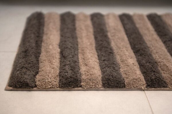 Vannimatt Fanni K Hanko graniithall 50x80cm