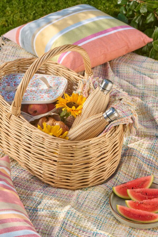 Punutud korv sangaga 60x38x h43cm