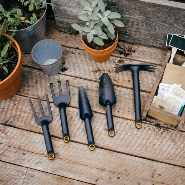 Istutuskühvel Solid Fiskars