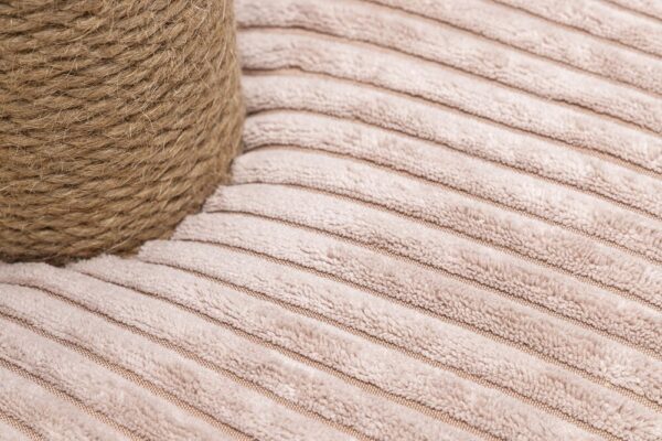 Kraapimispuu Ribbed mänguasjaga roosa Ø35x h50cm