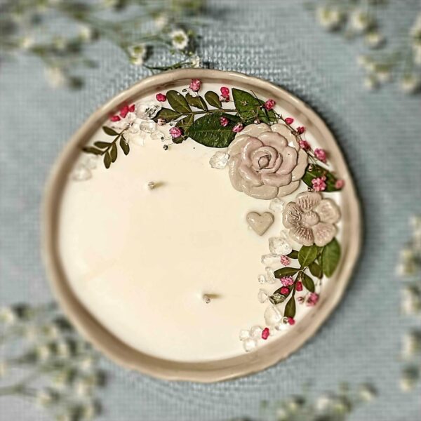 Käsitööküünal Roosa kipslill 24h