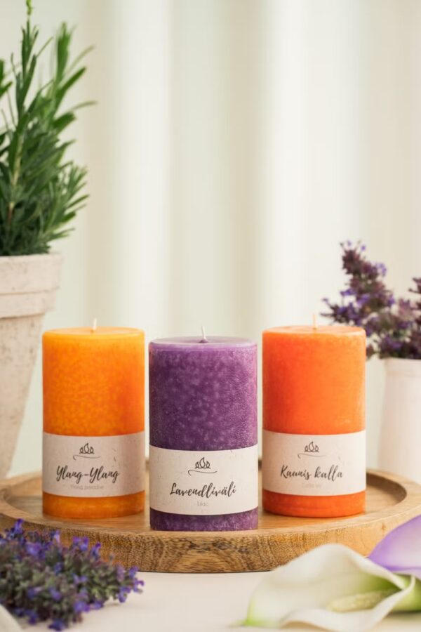 Lõhnaküünal Lavendliväli Ø6x h9cm 40h