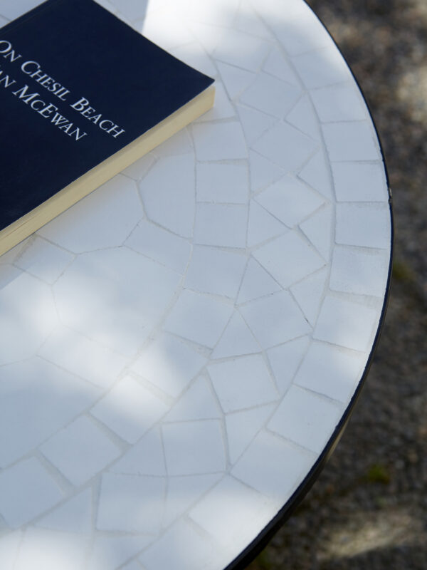 Aialaud Venice must ja valge Ø70x h72cm