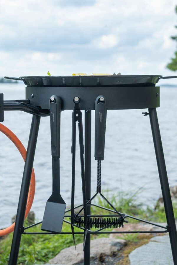 Grillitarvikute komplekt Mustang Black Line 3-osaline