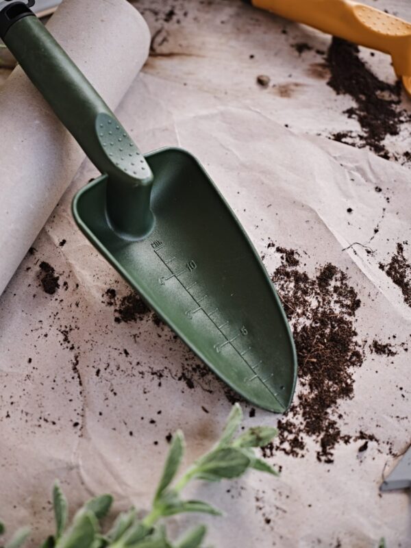 Aiakühvel Gaia L kollane