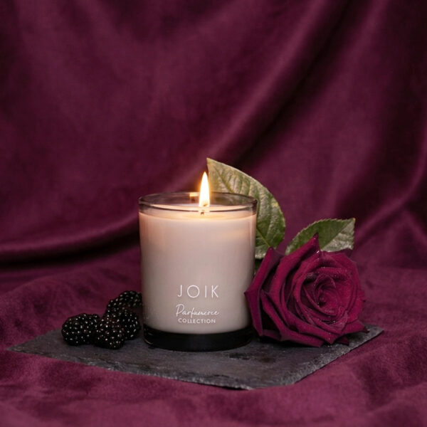 JOIK Parfumerie Collection Lõhnaküünal Blackberry & Rose Noir 220g