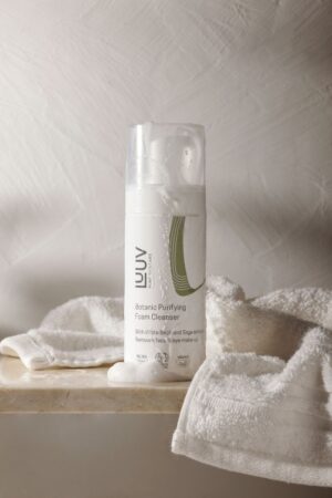 Luuv sügavpuhastav näopesuvaht Cosmos 150ml