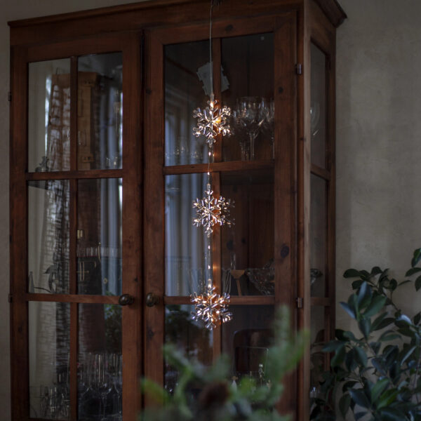 Valgusdekoratsioon Stina lumehelvestega 44 LED 58cm
