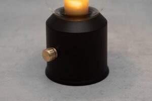 Laetav LED-latern Finnlumor must 23 cm