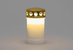 LED kalmuküünal hämarusanduri ja taimeriga