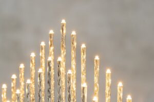 Advendiküünal Pihla valge 33LED