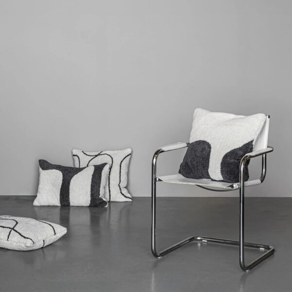 Padi Figura must-valge 40x60cm
